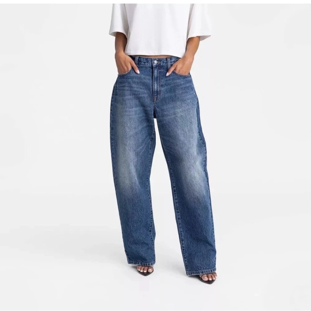 KBB by KAHLANA size 2 The KAHLANA wide barrel wide leg jeans .
